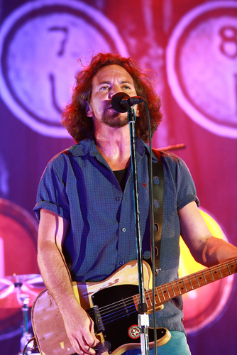 Pearl Jam Guitarist Increases Efforts To Advocate For Crohn’s & Colitis